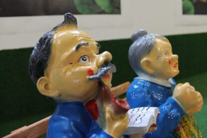 Opa en oma op de bank - Afbeelding 3