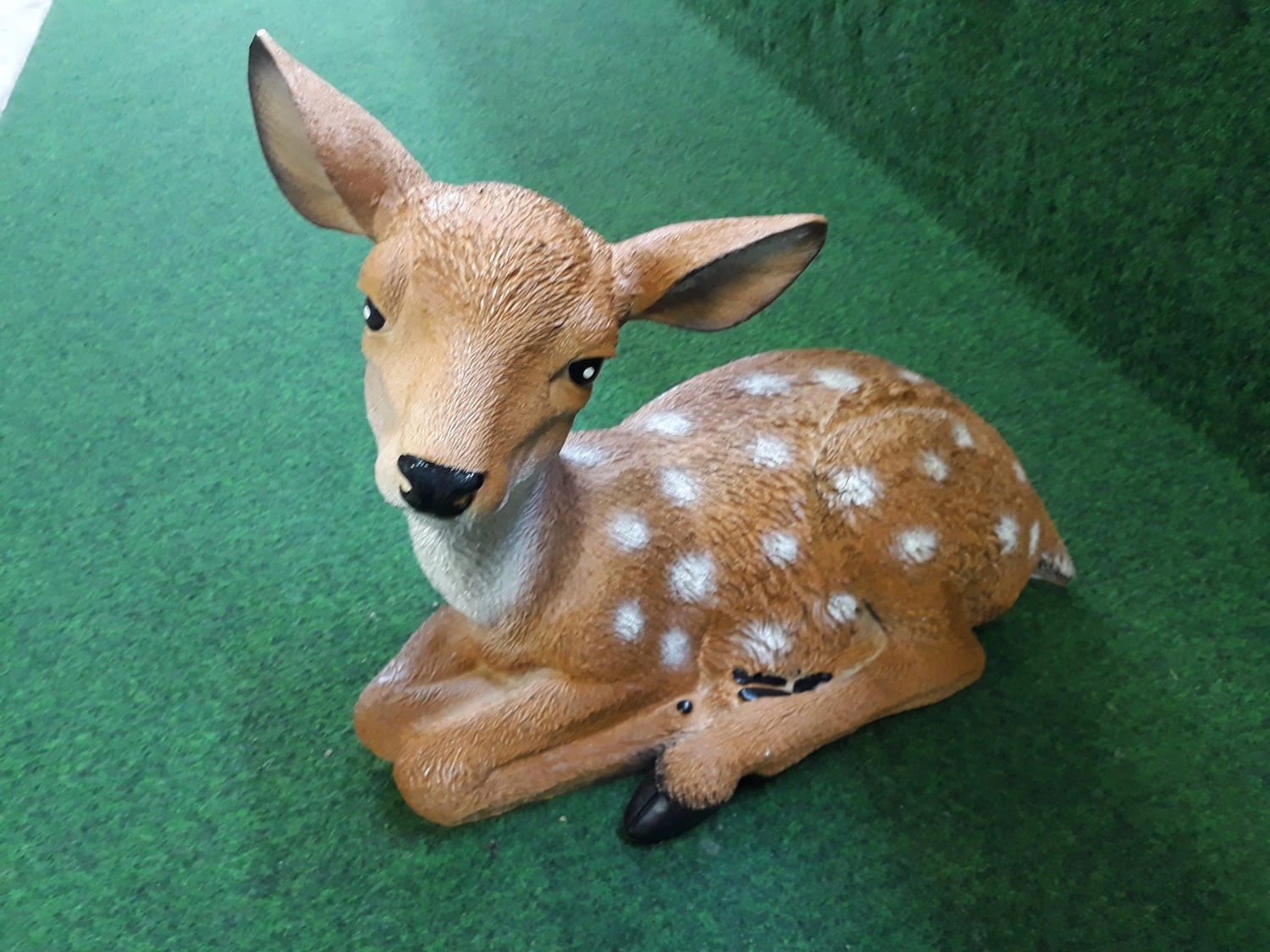 Hertje liggend groot